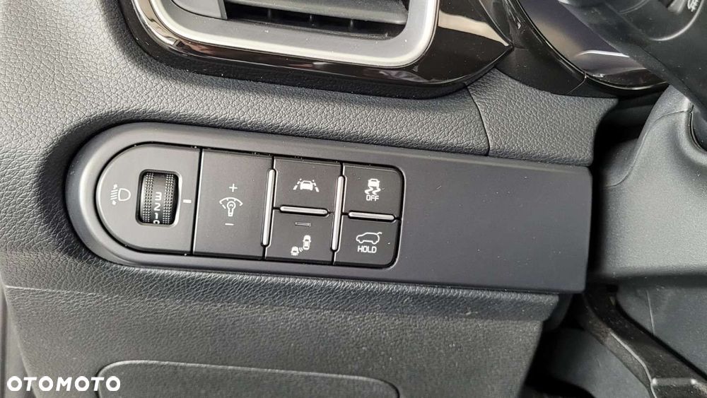 Kia XCeed - 36