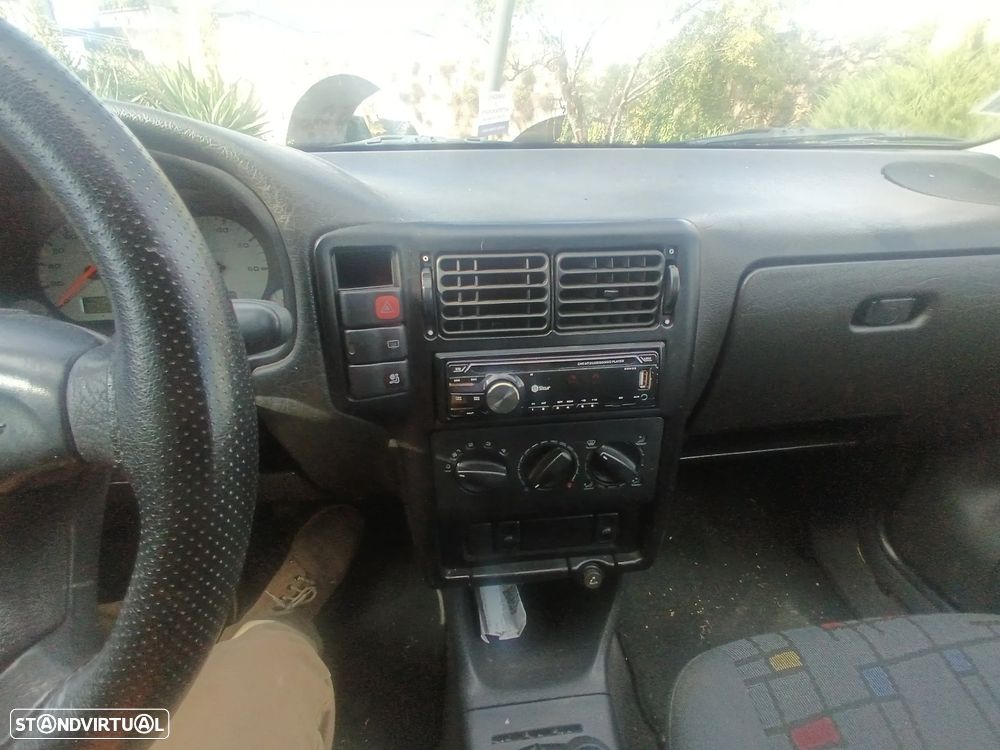 VW Polo 1.0 GL - 11