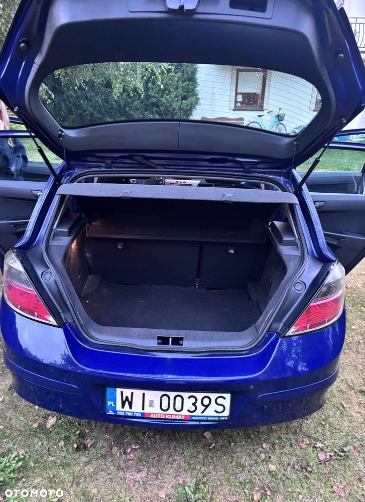 Opel Astra III 1.6 - 8