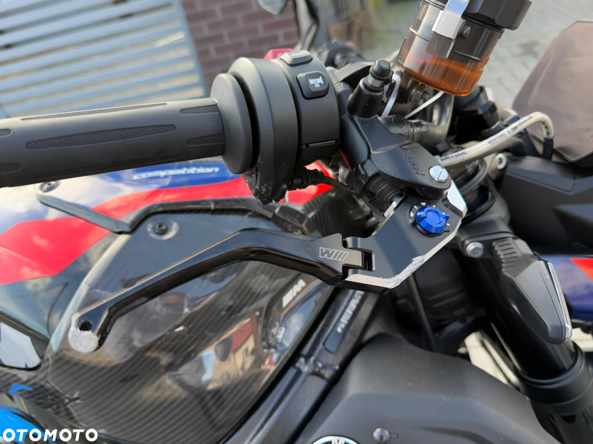 BMW S - 29