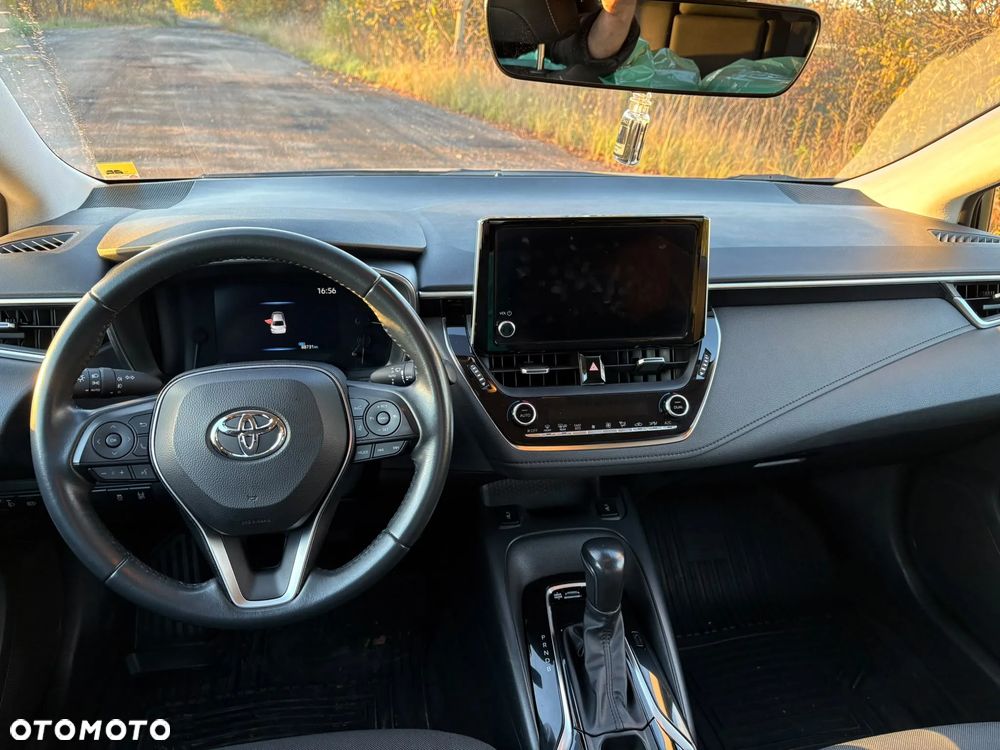 Toyota Corolla - 7