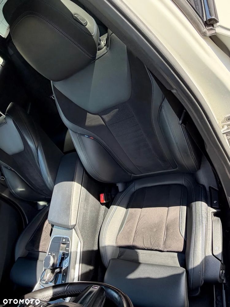 BMW Seria 3 320d M Sport Shadow sport - 16