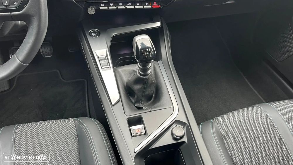 Peugeot 308 - 22