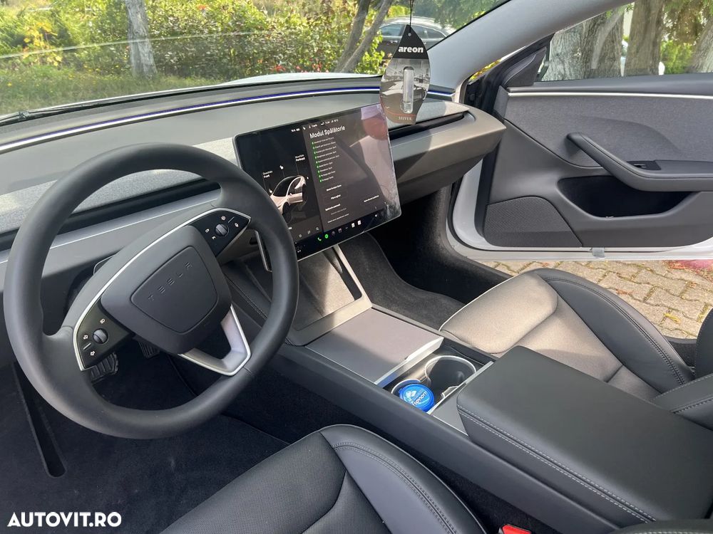 Tesla Model 3 RWD Long Range - 17