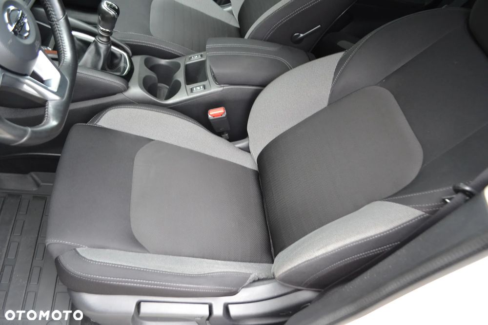Nissan Qashqai - 24