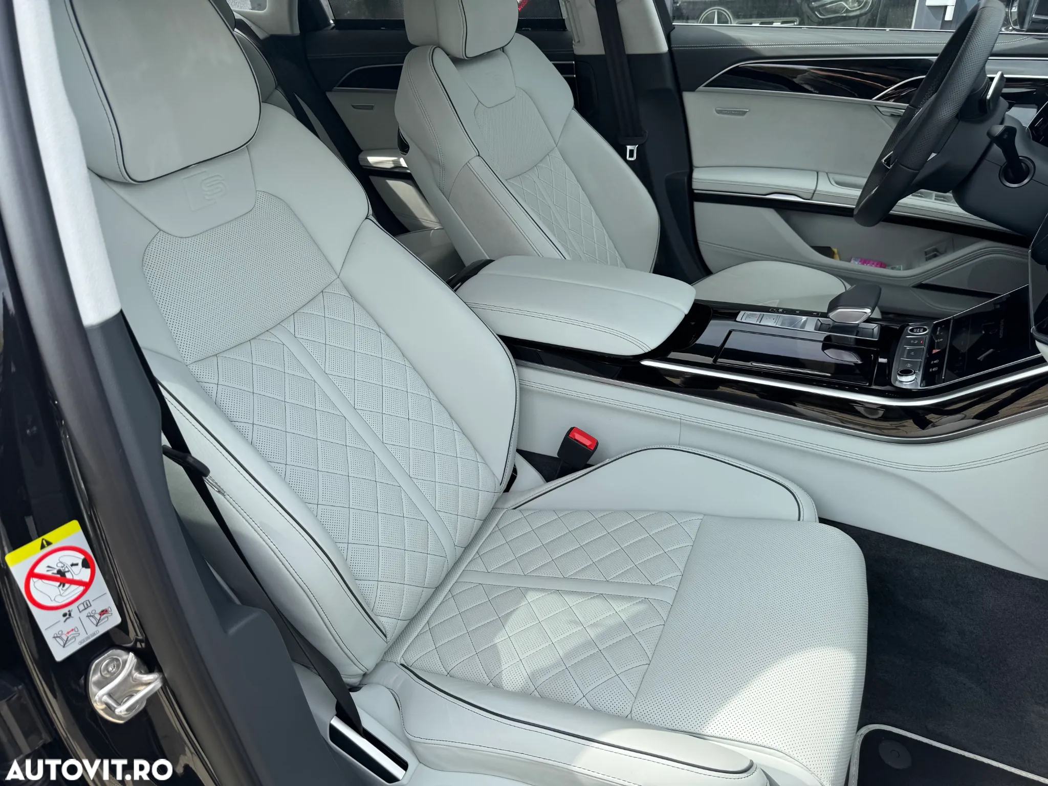 Audi A8 60 TFSI e quattro tiptronic - 18