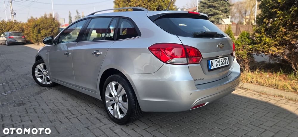 Chevrolet Cruze 1.4 T LTZ - 10