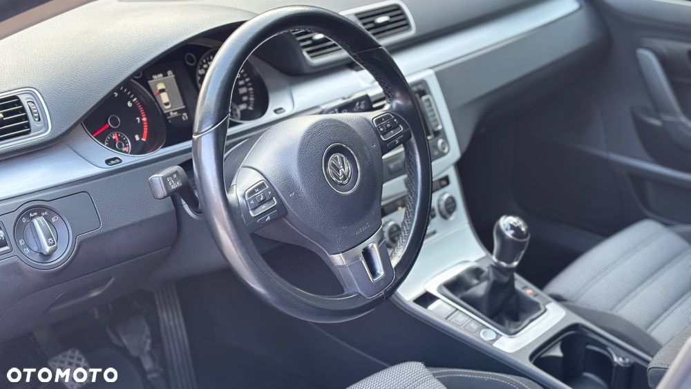 Volkswagen CC - 12