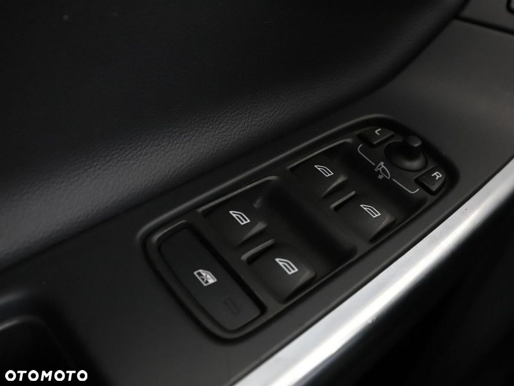 Volvo S60 D4 Kinetic - 32