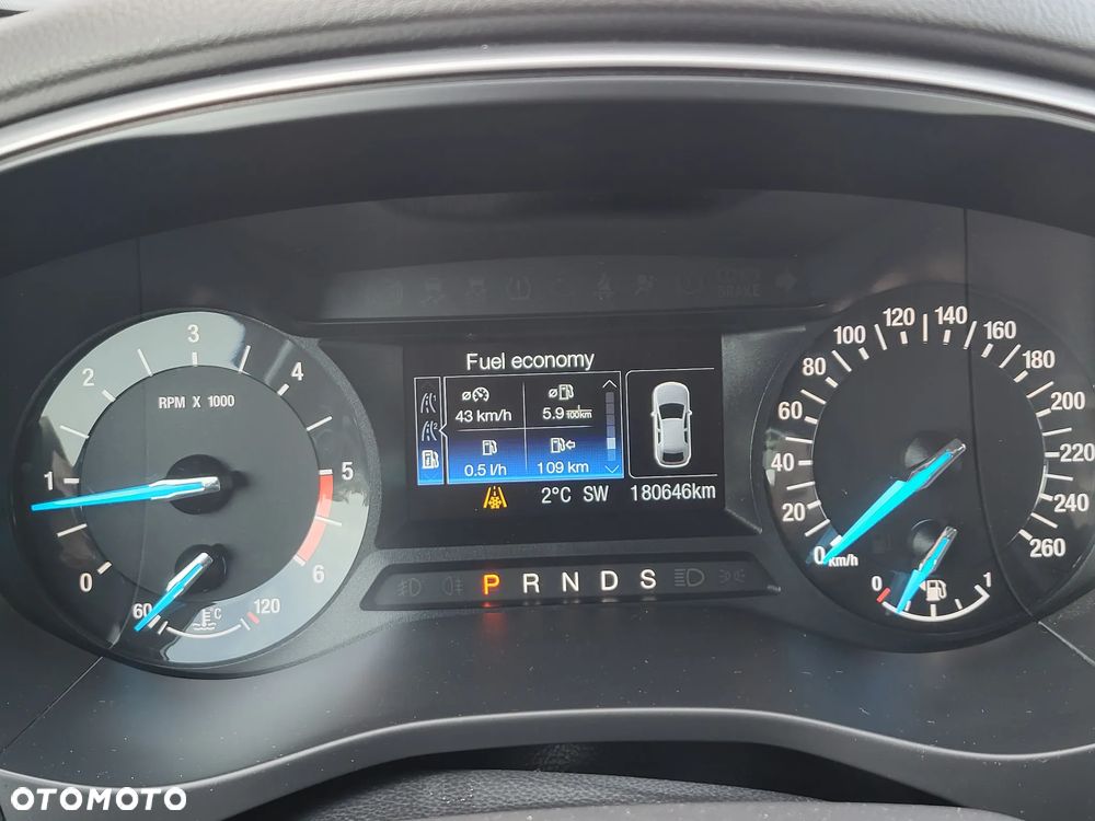 Ford Mondeo 2.0 TDCi Titanium PowerShift - 5