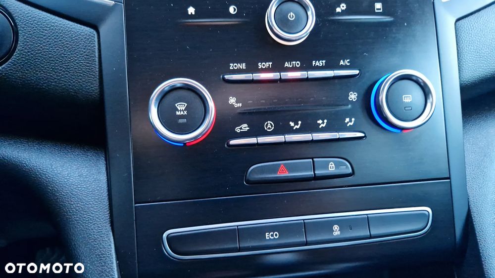 Renault Megane BLUE dCi 115 EDC BUSINESS EDITION - 15