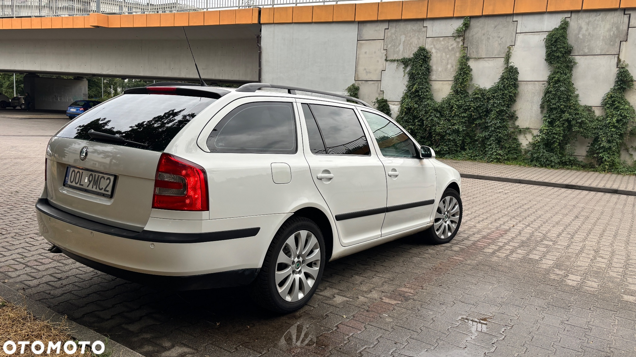 Skoda Octavia 2.0 TDI DPF DSG Elegance - 5