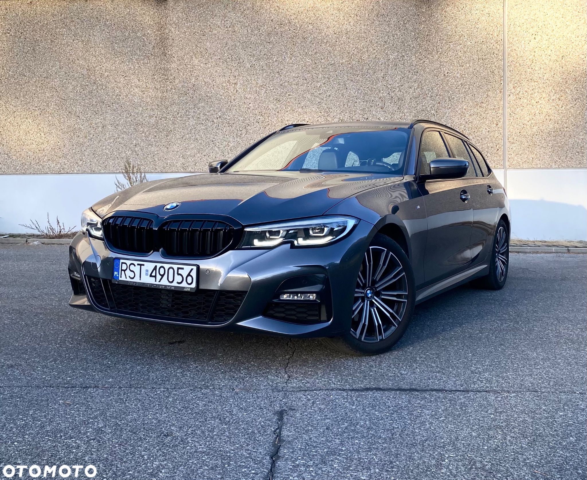 BMW Seria 3 320d Touring xDrive Edition M Sport Shadow - 1