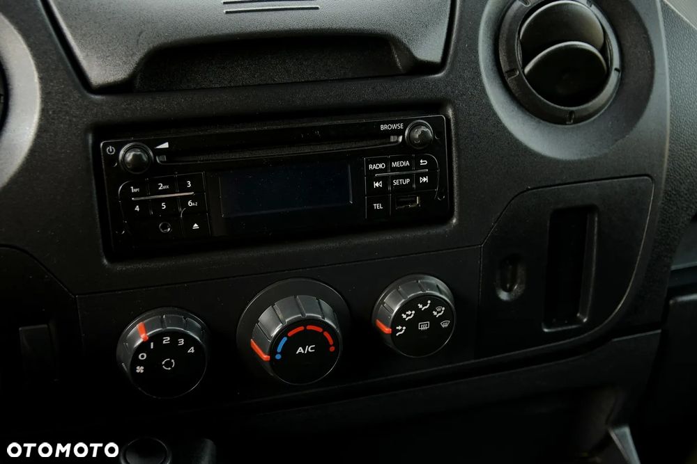 Renault MASTER 2.3 dCi 131KM * KLIMA * Parktronic * WYJĄTKOWO ZADBANY! - 32
