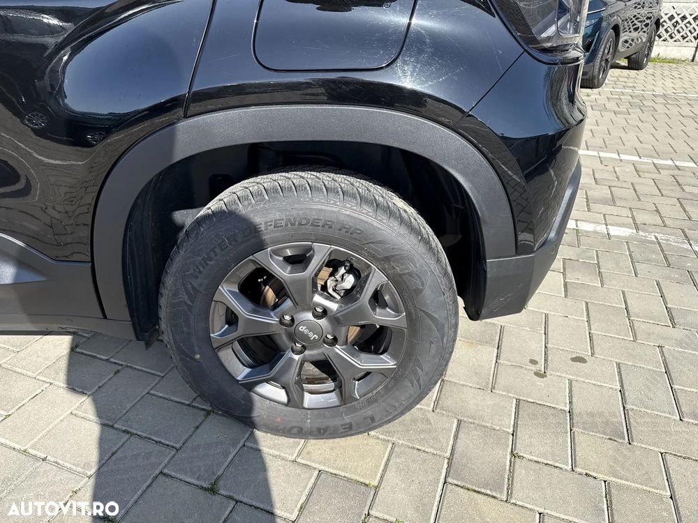 Jeep Avenger 1.2 MT6 Turbo Longitude - 23