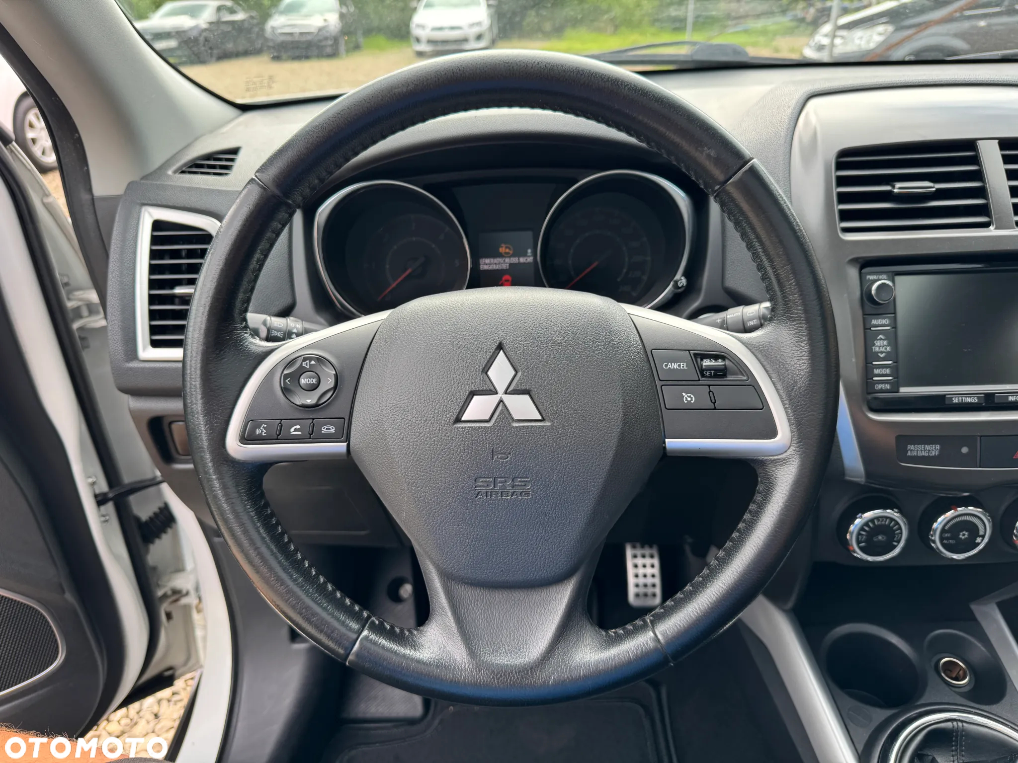 Mitsubishi ASX 1.8 DID Invite 4WD - 10