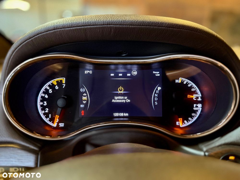 Jeep Grand Cherokee 5.7 V8 Overland Summit EU6 - 28