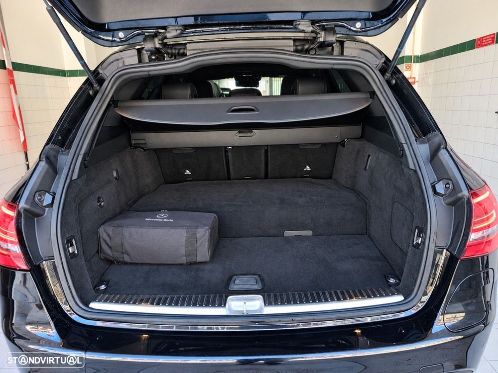 Mercedes-Benz C 300 de AMG Line - 16