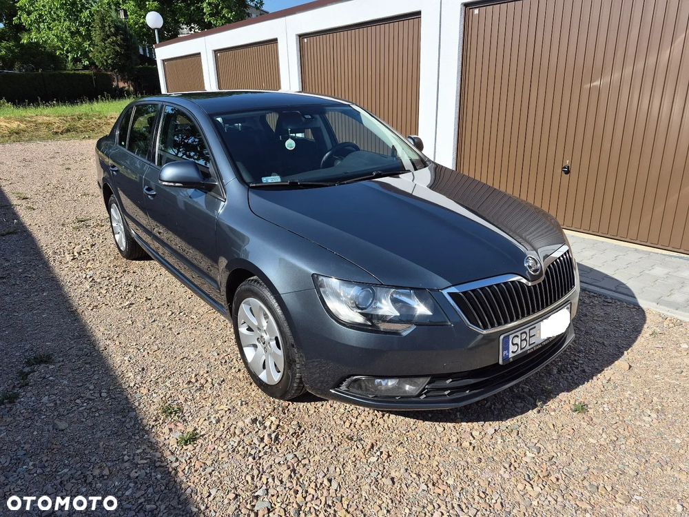 Skoda Superb 1.6 TDI Active - 2