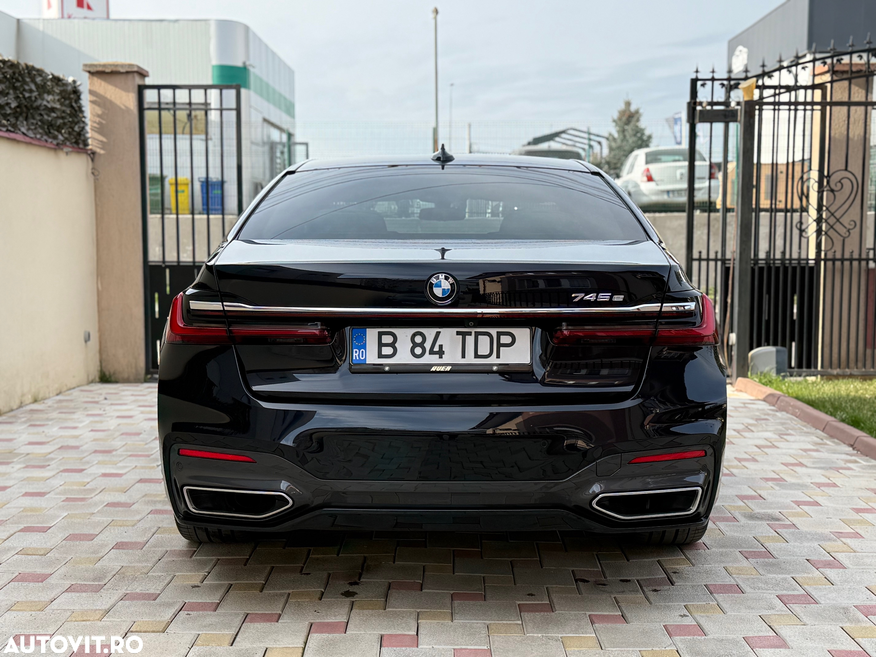 BMW Seria 7 - 15