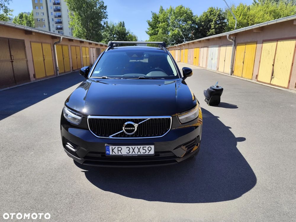 Volvo XC 40 T3 Momentum Core - 2