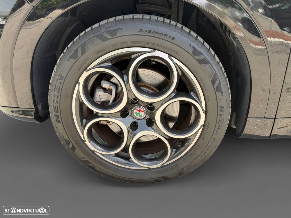 Alfa Romeo Tonale - 14