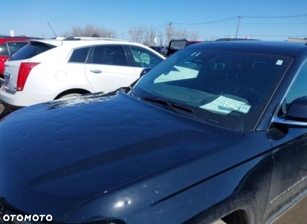 Jeep Grand Cherokee - 10