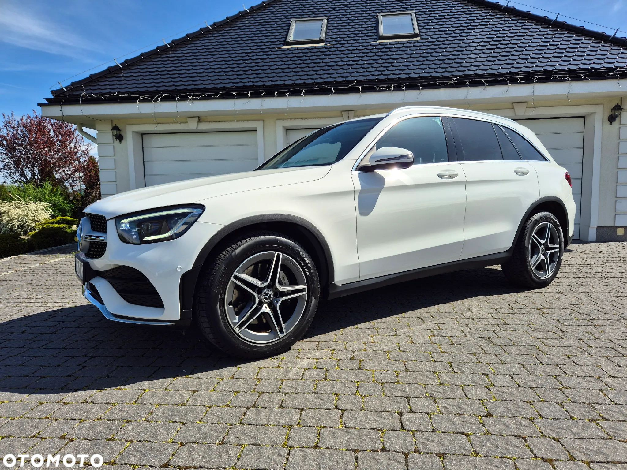 Mercedes-Benz GLC 200 d 4-Matic Business Edition - 1