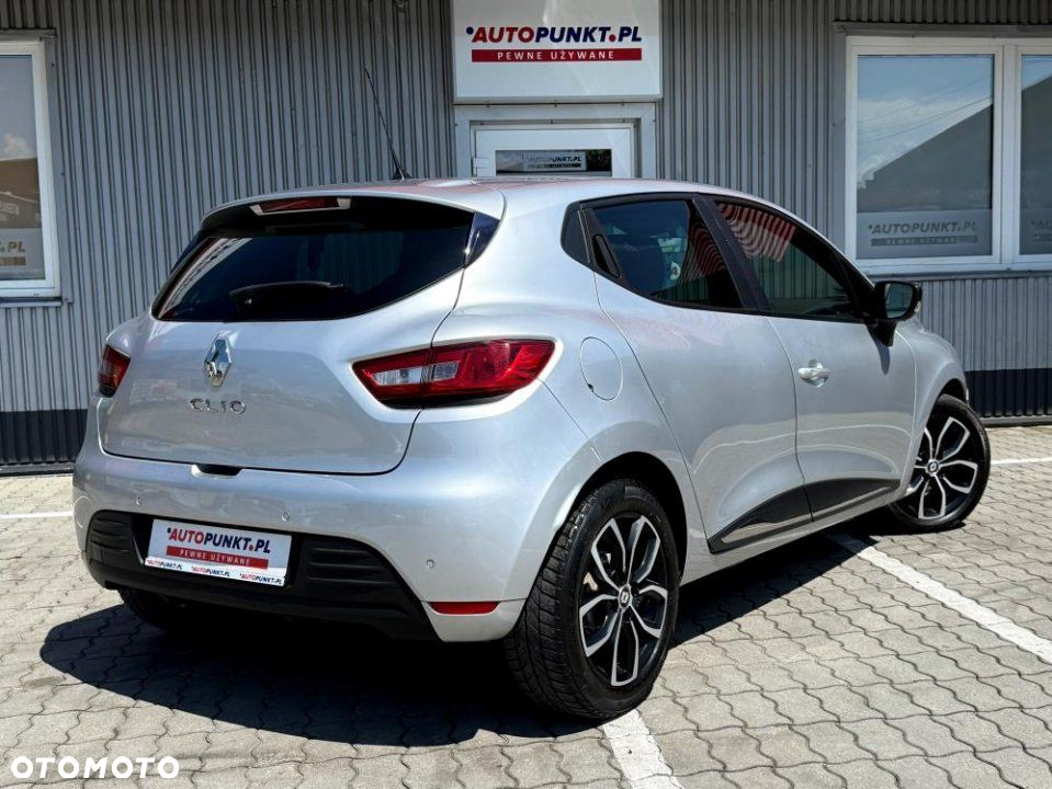 Renault Clio - 5