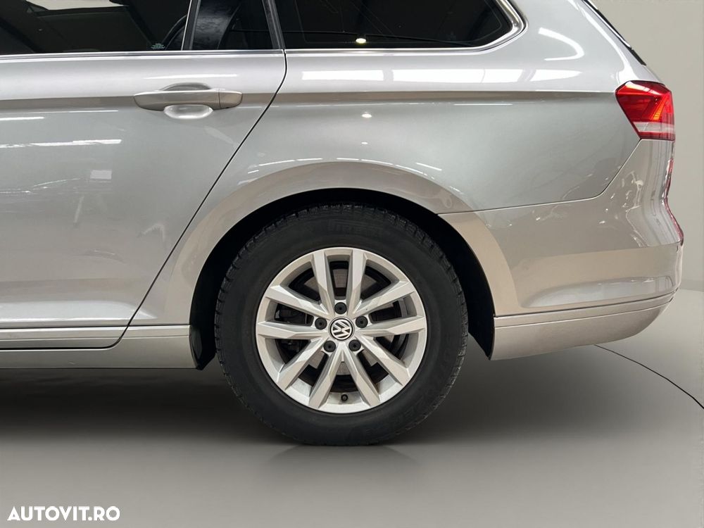 Volkswagen Passat 2.0 TDI DSG Highline - 39