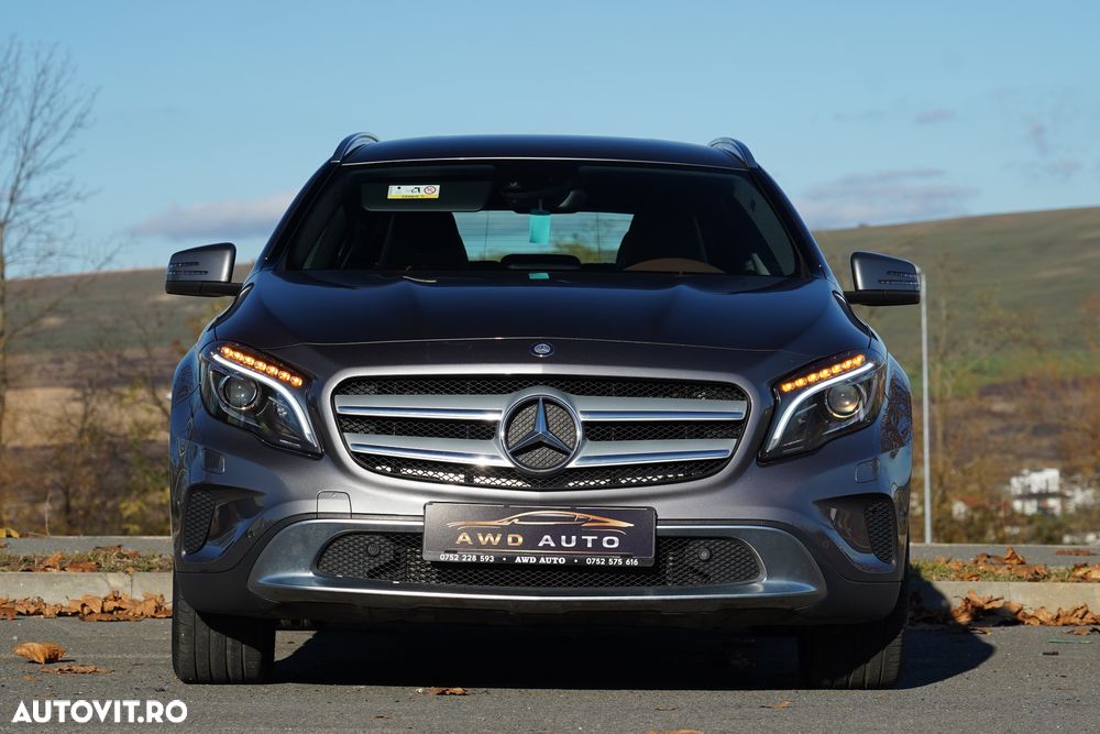 Mercedes-Benz GLA 220 d 4MATIC 7G-DCT Urban - 19