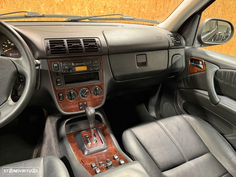 Mercedes-Benz ML 270 - 10