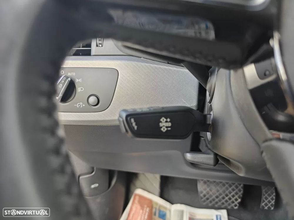 Audi A4 Avant 35 TDI Sport S tronic — fotografia 35