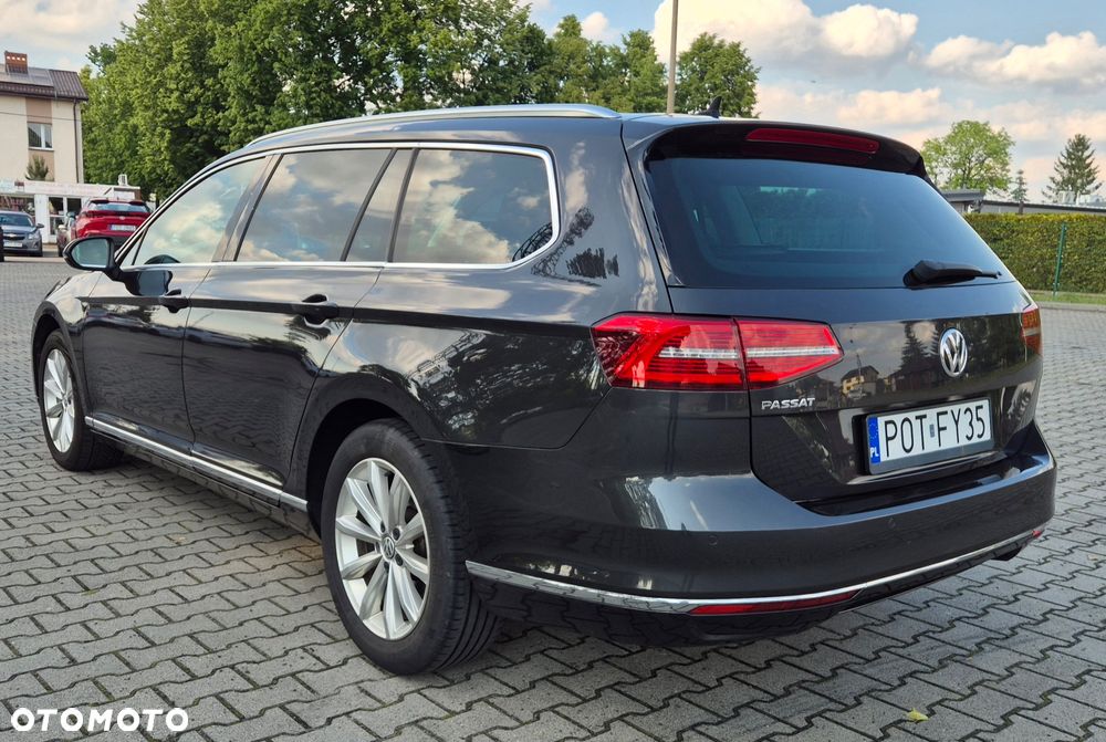 Volkswagen Passat 2.0 TDI SCR DSG Comfortline - 5