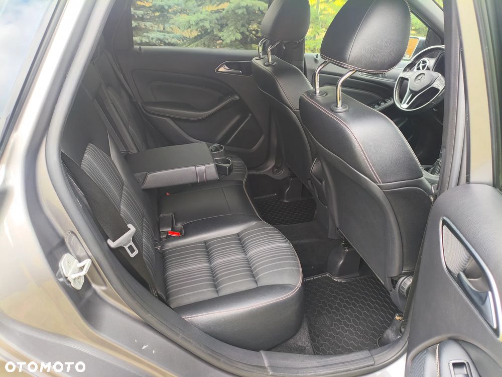 Mercedes-Benz Klasa B 180 (CDI) d Style - 17
