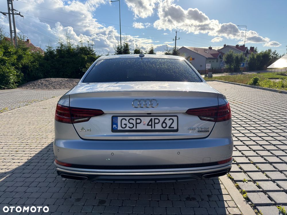Audi A4 Limousine 45 TFSI Quattro S tronic - 4