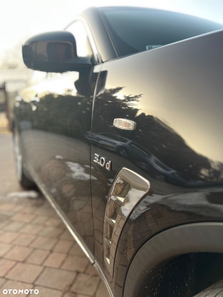 Infiniti QX70 3.0d S Premium - 9