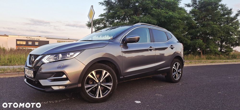 Nissan Qashqai 1.3 DIG-T N-Connecta DCT - 4