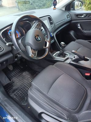 Renault Megane 1.6 SCe Limited - 5