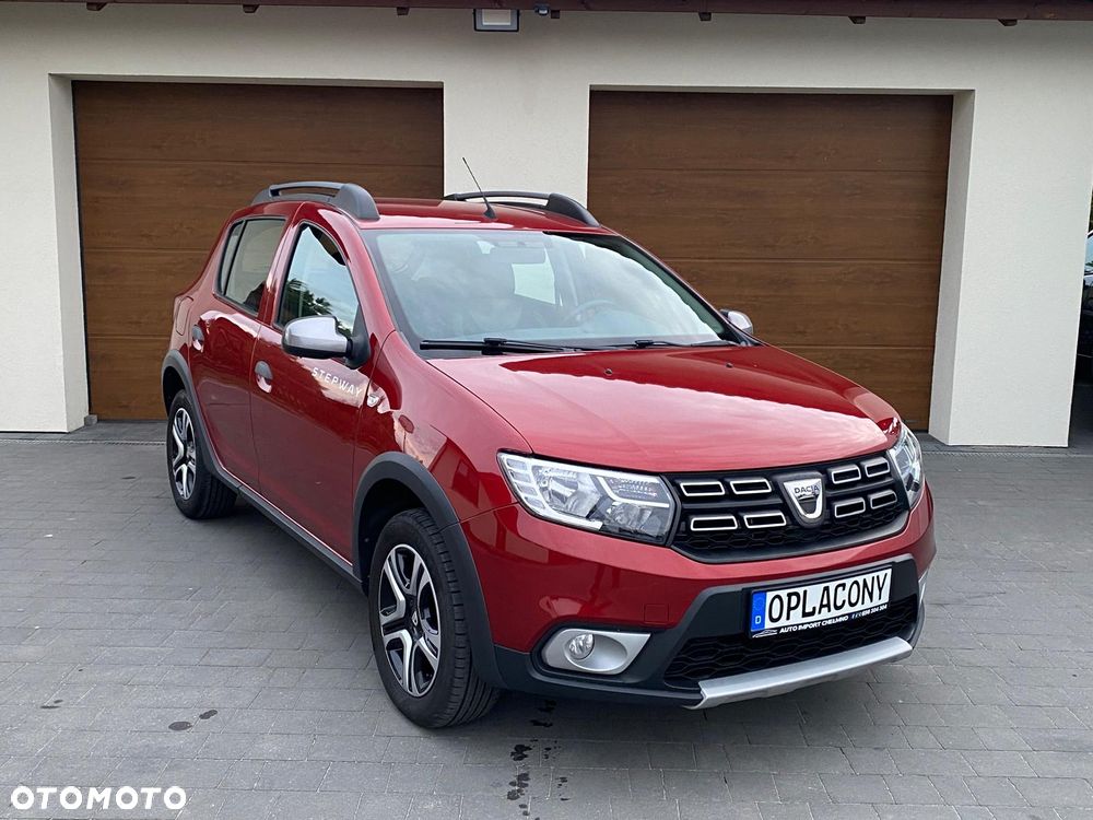 Dacia Sandero Stepway TCe 90 (S&S) Celebration - 1