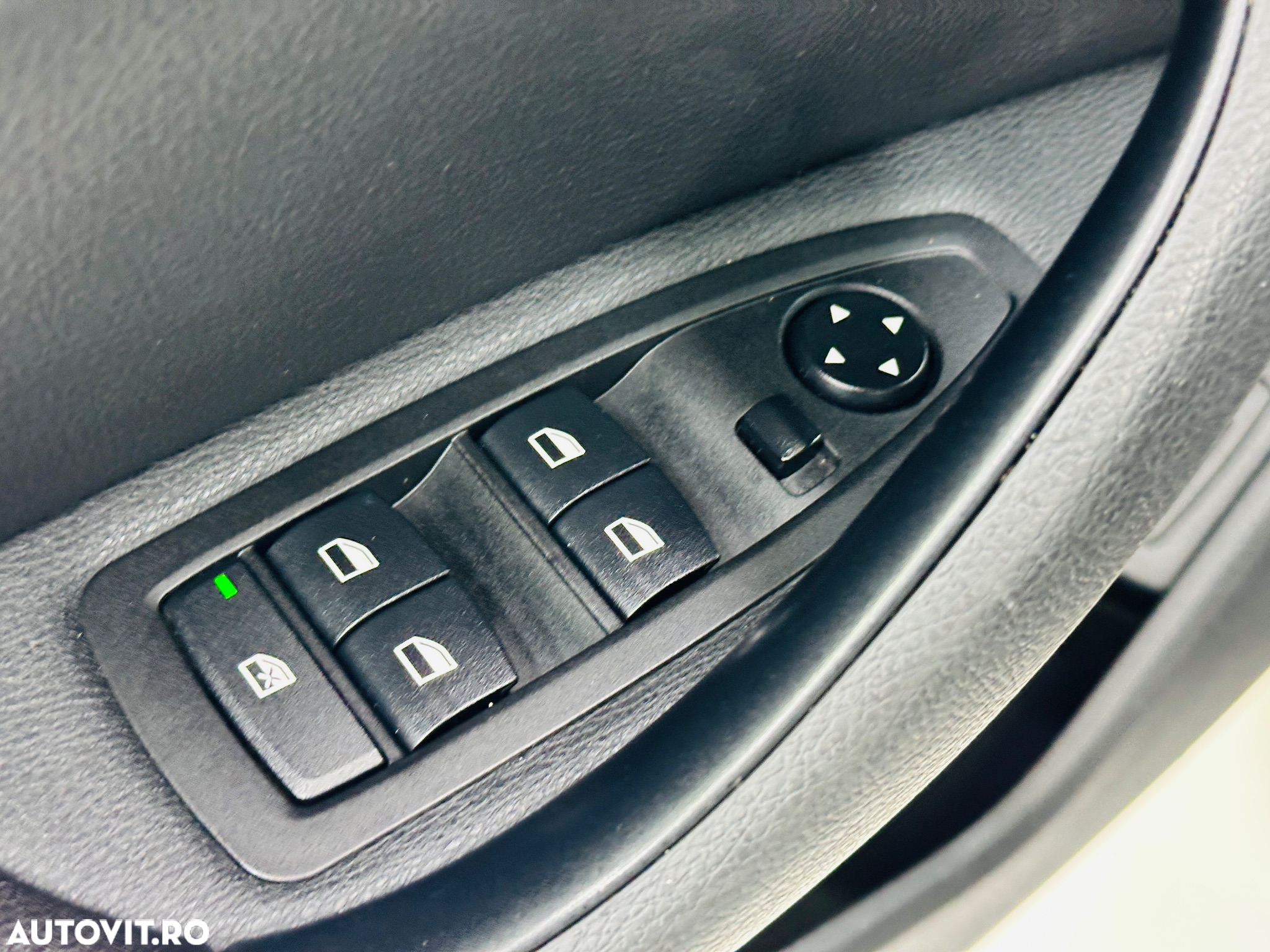 BMW X1 sDrive16d Advantage - 13