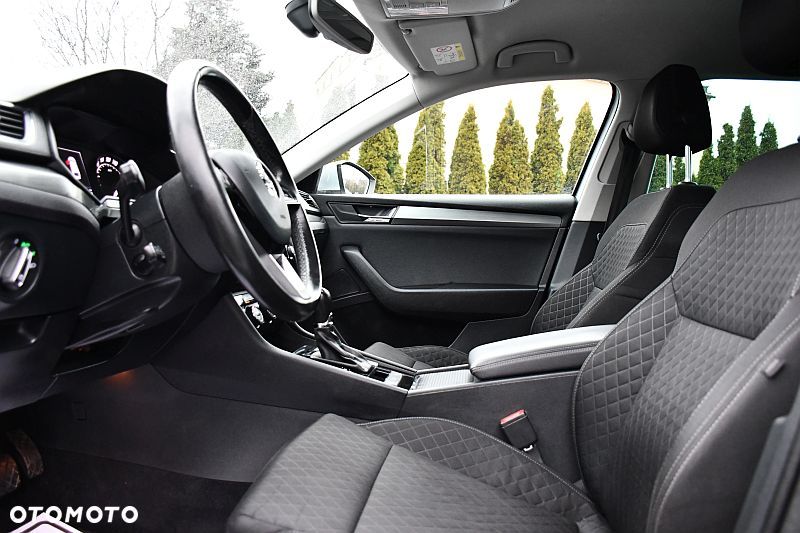 Skoda Superb 1.6 TDI DSG Style - 10