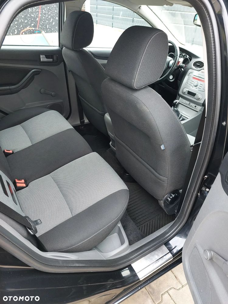 Ford Focus 1.6 Silver X EU5 - 8