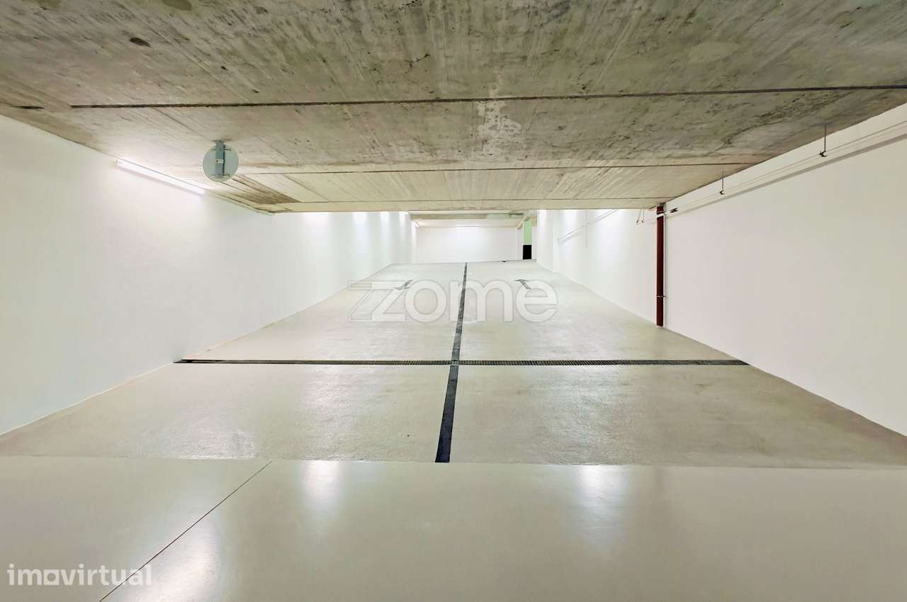 Lugares de Estacionamento à Venda no Centro de Lagos - Grande imagem: 5/24