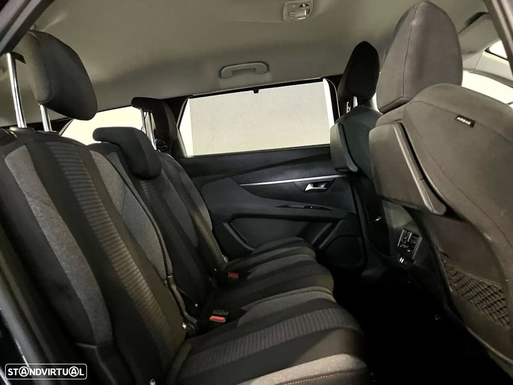 Peugeot 5008 1.5 BlueHDi Active Pack EAT8 - 26