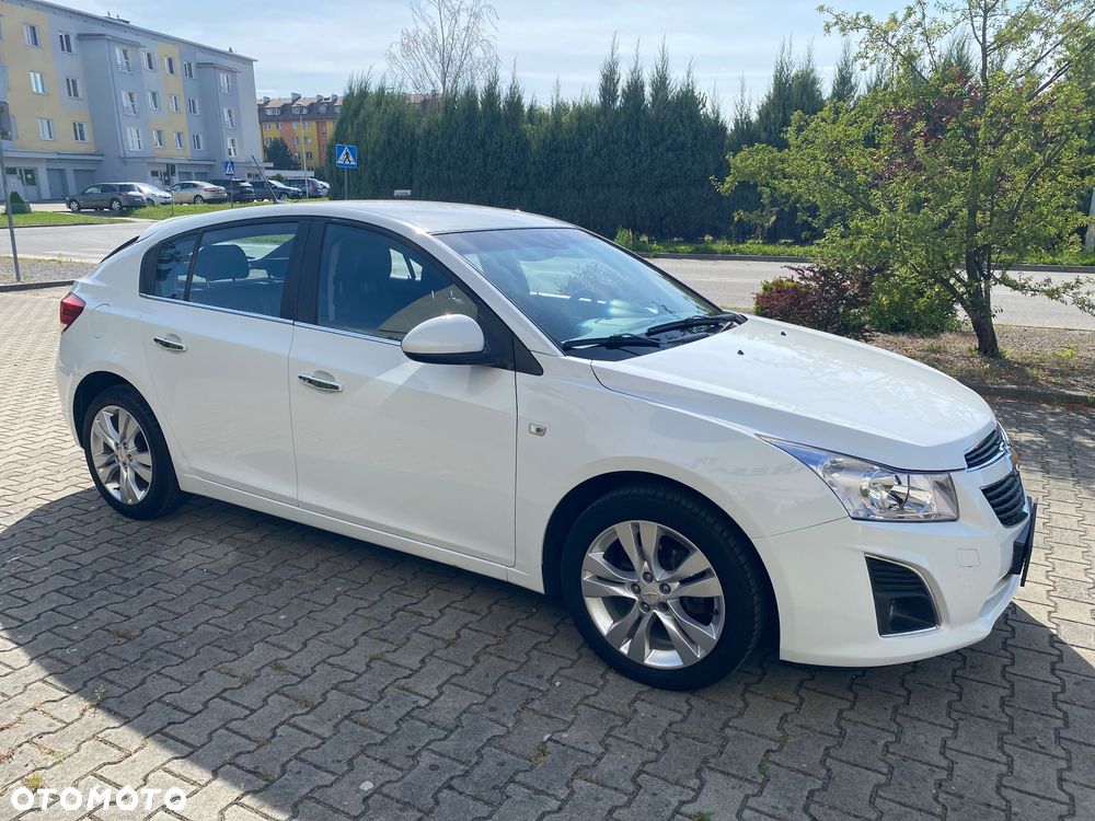 Chevrolet Cruze 1.4 T LTZ - 11