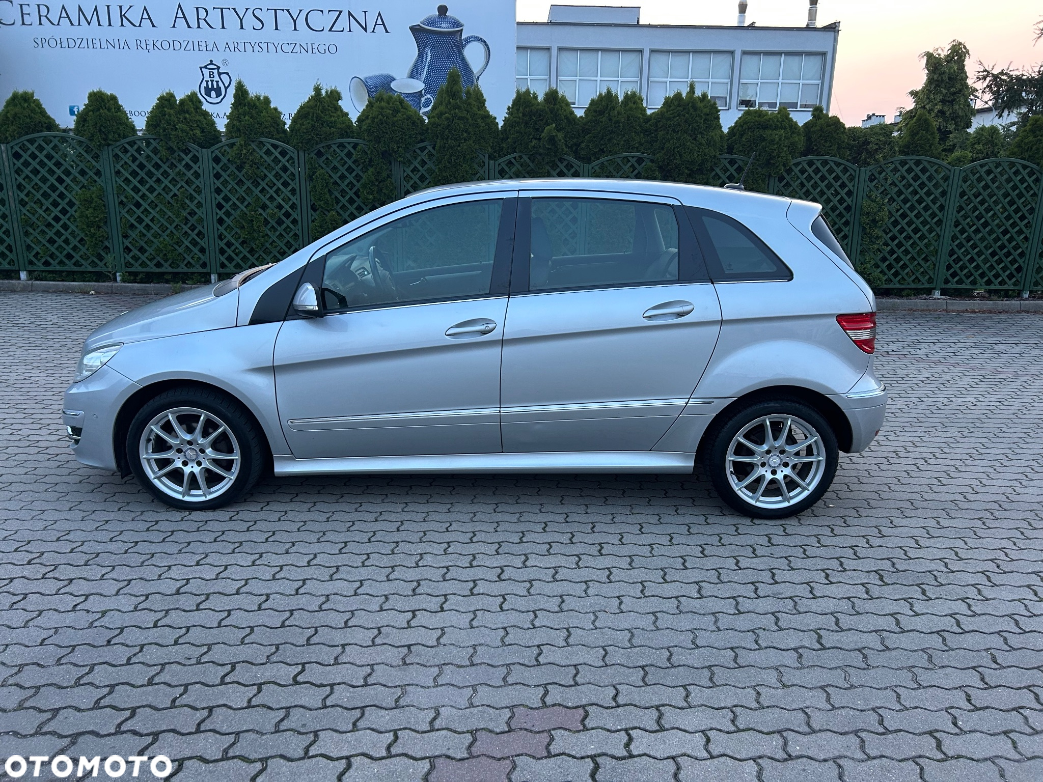 Mercedes-Benz Klasa B 180 CDI 7G-DCT - 17