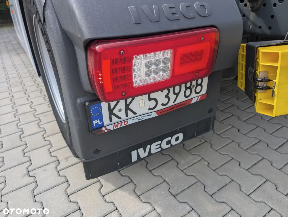 Iveco S-Way - 12