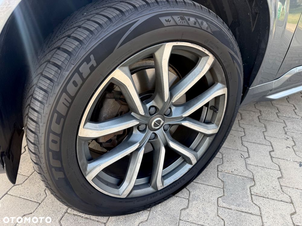 Volvo XC 90 - 17