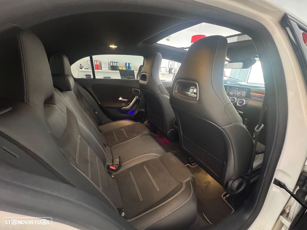 Mercedes-Benz A 250 e 8G-DCT Edition AMG Line - 22
